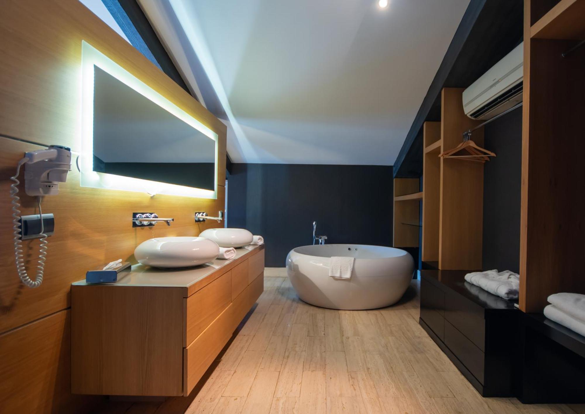 Vernazza Suites อิสตันบูล ภายนอก รูปภาพ