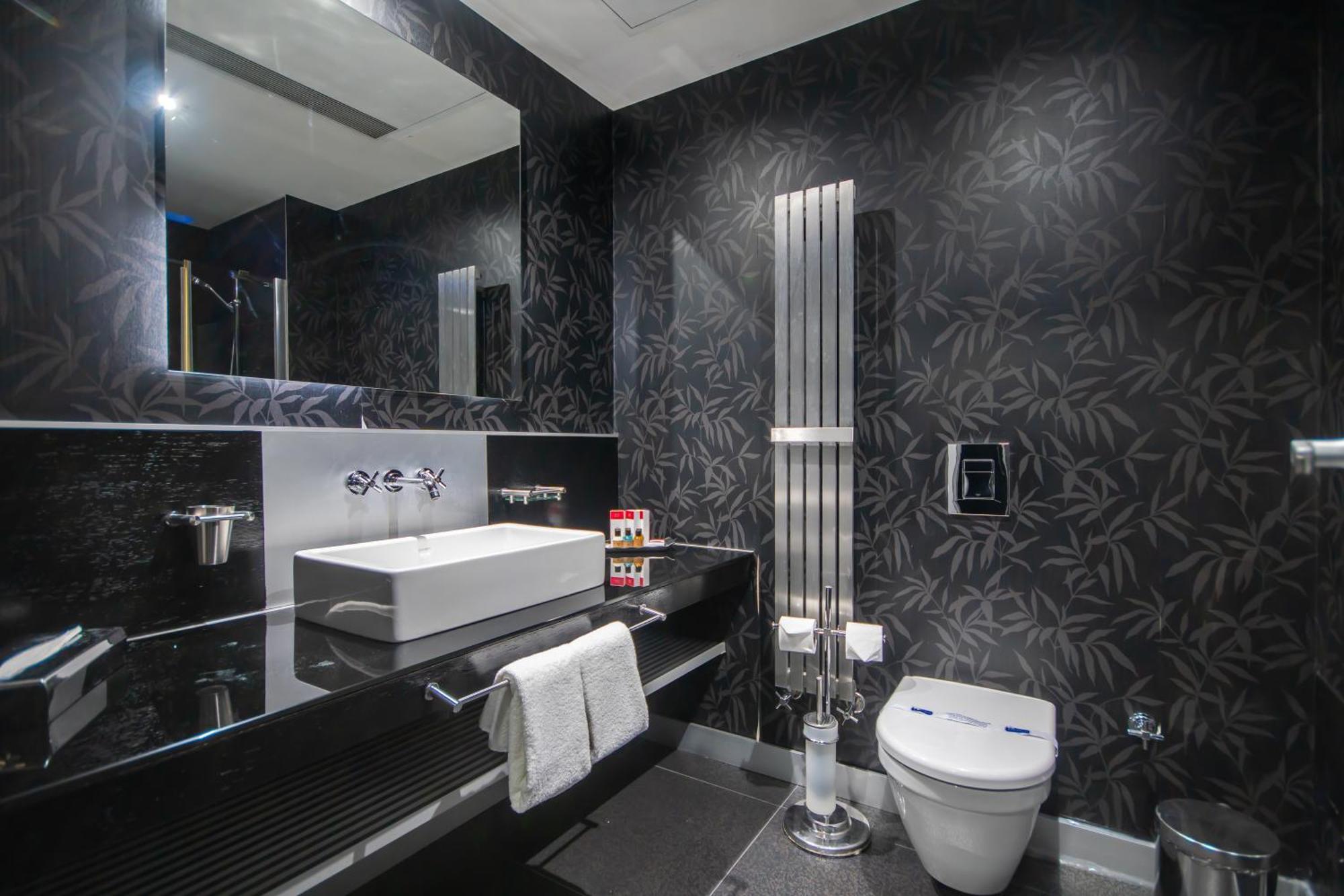 Vernazza Suites อิสตันบูล ภายนอก รูปภาพ